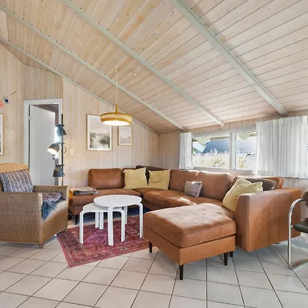 Nice Home In Fano With Sauna Fanø